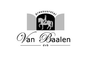 Valk-Design_Referenties_Dressuurstal-van-Balen