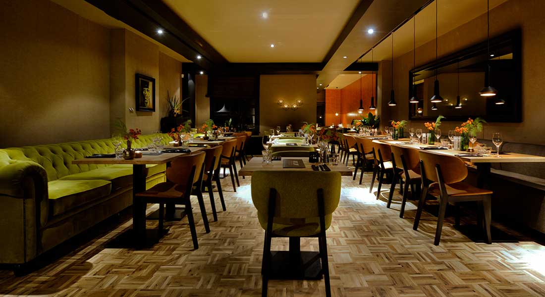 Valk-Design_Interior-Design_Projects_Restaurant-Black-and-Blue-Amsterdam_04