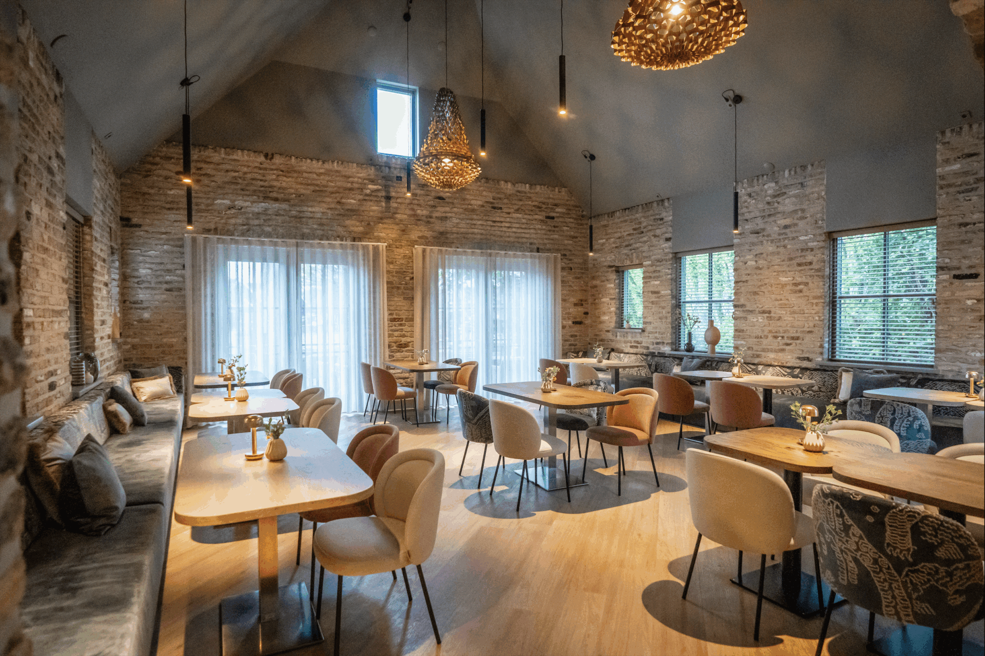 Featured image for “Restaurant”